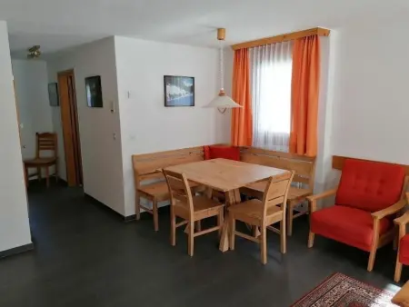 Chesa Palü, Appartement 4 personnes à Bever - Photo 2