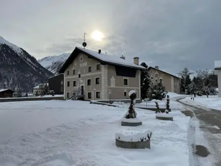 Chesa Arettas, Appartement 4 personnes à Bever - Photo 2