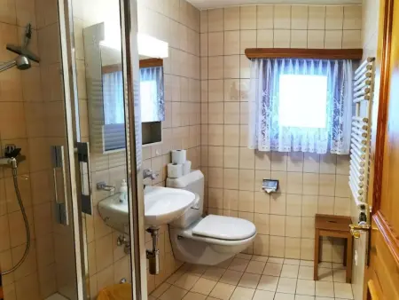 Via charels sur 8, Appartement 6 personnes à Bever - Photo 12