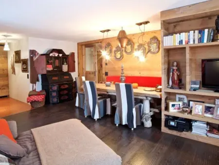 CHESA LA POST, Appartement 6 personnes à Samedan - Photo 1