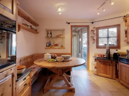 Chesarina Chalet, Maison 18 personnes à La Punt Chamues ch - Photo 9