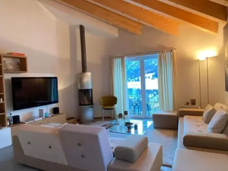 Chesa Baia, Appartement 5 personnes à La Punt Chamues ch - Photo 1