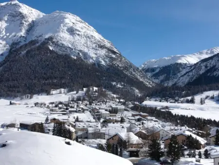 Chesa Baia, Appartement 5 personnes à La Punt Chamues ch - Photo 14