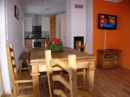 Feriendorf Uorsin Nr 10, Appartement 2 personnes à Scuol - Photo 1