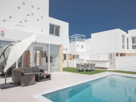 Haus in Protaras mit privatem Garten, Maison 6 personnes à Protaras - Photo 8