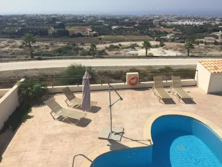 Modernes Ferienhaus mit Pool in Tremithousa, Maison 4 personnes à Mesoyi - Photo 4