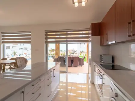 Luxuriöse Villa mit 4 Schlafzimmern, privatem Pool und Whirlpool - Photo 21