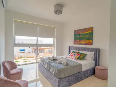Luxuriöse Villa mit 4 Schlafzimmern, privatem Pool und Whirlpool - Photo 44