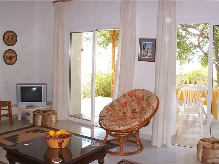 Iptamena  mit Blick auf das Wasser, Maison 6 personnes à Peyia - Photo 19
