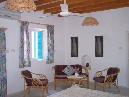 Iptamena  mit Blick auf das Wasser, Maison 6 personnes à Peyia - Photo 22
