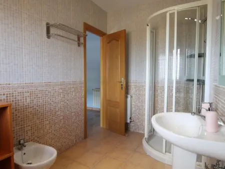 in Seseña mit großem Garten, Maison 18 personnes à Seseña   Castilla la Mancha - Photo 38