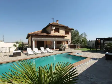 in Seseña mit großem Garten, Maison 18 personnes à Seseña   Castilla la Mancha - Photo 46
