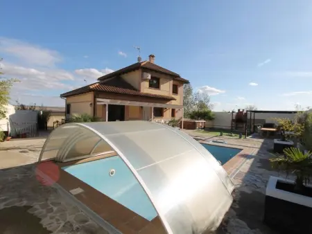 in Seseña mit großem Garten, Maison 18 personnes à Seseña   Castilla la Mancha - Photo 49
