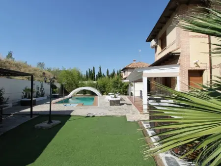 in Seseña mit großem Garten, Maison 18 personnes à Seseña   Castilla la Mancha - Photo 59