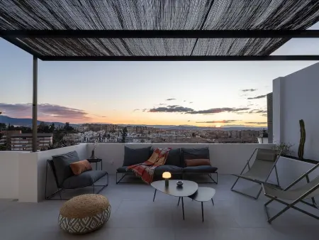 Privater Pool - Terrasse mit Aussicht - Tolle Lage - Photo 13