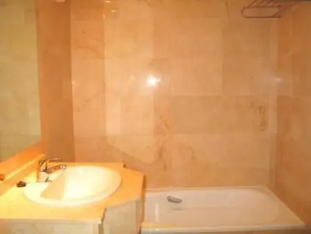 mit Terrasse, Pool und Garten, Appartement 4 personnes à Almuñécar - Photo 2