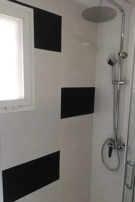 Appartement in Torrox Costa mit Beheiztem gemeinsamem Pool und Meerblick - Photo 15