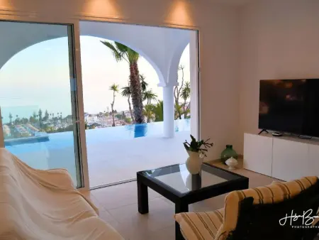 Villa Buganvilla, Maison 6 personnes à Rincón de la Victoria - Photo 4