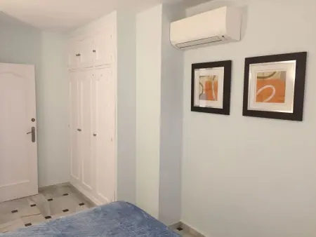 Tolle Ferienwohnung in Las Lagunas De Mijas mit Garten, gemeinschaftlichem Pool - Photo 8