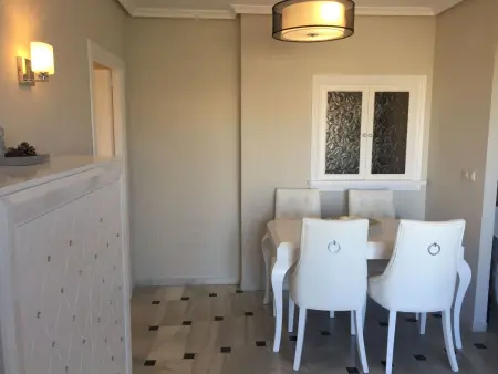 Tolle Ferienwohnung in Las Lagunas De Mijas mit Garten, gemeinschaftlichem Pool - Photo 17