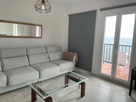 Wunderschöne Ferienwohnung in Las Lagunas De Mijas mit Möblierter Terrasse - Photo 8