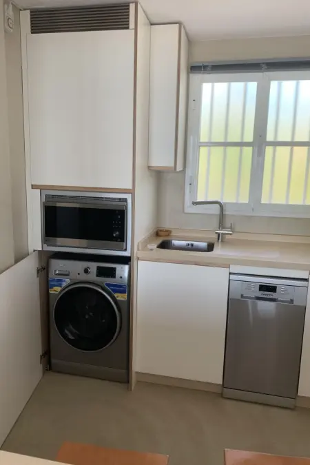 Wunderschöne Ferienwohnung in Las Lagunas De Mijas mit Möblierter Terrasse - Photo 18