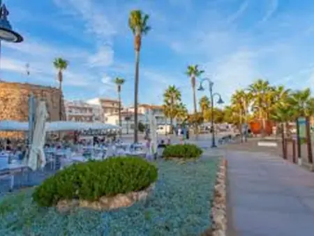 Wunderschöne Ferienwohnung in Las Lagunas De Mijas mit Möblierter Terrasse - Photo 39