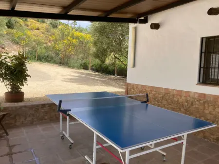 Wunderschön gelegenes Ferienhaus mit privatem Pool - Photo 18