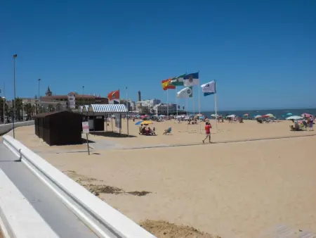 Penthouse. Klimatisierung. Strand und Sonne das ganze Jahr über - Photo 42