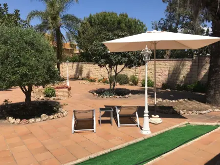 Villa  Los Arcos  mit privatem Garten und Terrasse - Photo 11