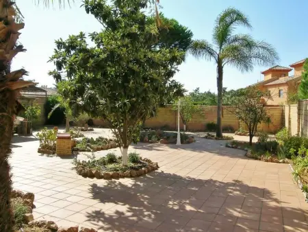 Villa  Los Arcos  mit privatem Garten und Terrasse - Photo 38