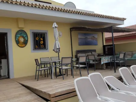 Geräumiges Haus mit exklusivem Schwimmbad und Solarium. - Photo 63