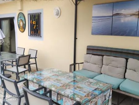 Geräumiges Haus mit exklusivem Schwimmbad und Solarium. - Photo 65