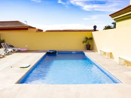 Geräumiges Haus mit exklusivem Schwimmbad und Solarium. - Photo 72
