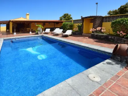 Haus Alina mit beheizbarem privatpool und barbecue - Photo 2
