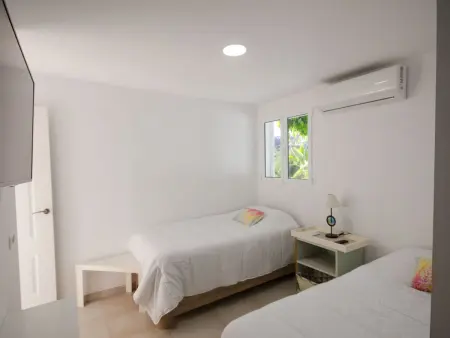 Terrassenwohnung mit zwei Schlafzimmern am Strand - Photo 14