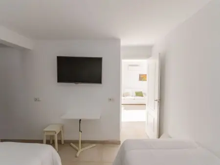 Terrassenwohnung mit zwei Schlafzimmern am Strand - Photo 15