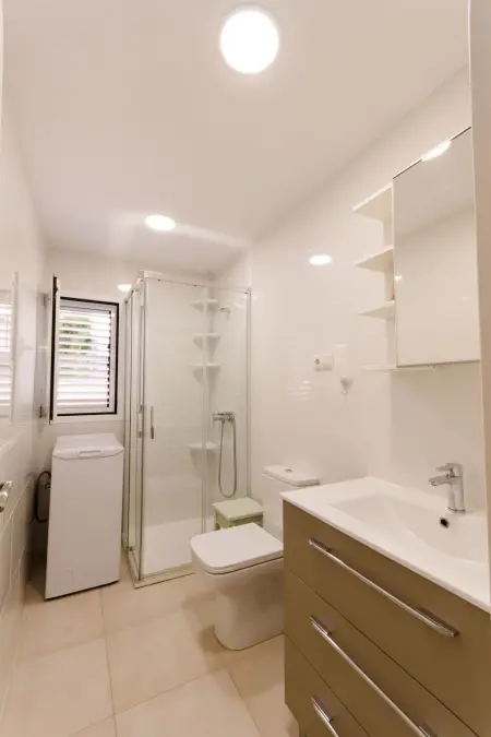 Terrassenwohnung mit zwei Schlafzimmern am Strand - Photo 20
