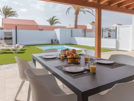 Modernes und helles Ferienhaus direkt am Meer, mit zwei großen Terrassen, Garte - Photo 7