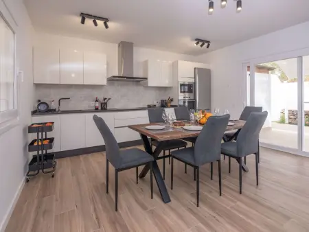 Modernes und helles Ferienhaus direkt am Meer, mit zwei großen Terrassen, Garte - Photo 11