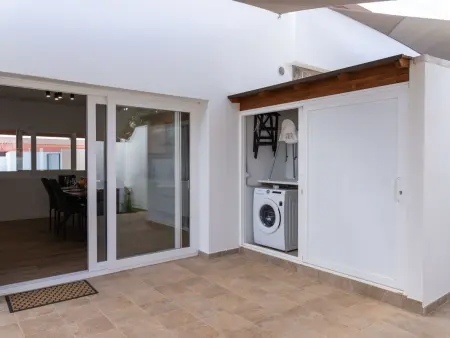 Modernes und helles Ferienhaus direkt am Meer, mit zwei großen Terrassen, Garte - Photo 39