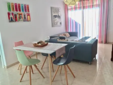 Schöne Wohnung mit Sonnenterrasse und Meerblick - Photo 24