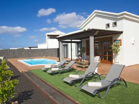 Charmantes Ferienhaus in Yaiza mit Privatem Pool - Photo 1
