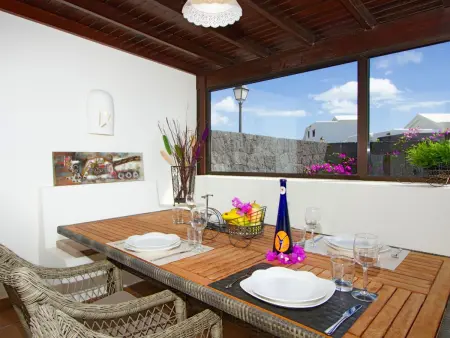 Charmantes Ferienhaus in Yaiza mit Privatem Pool - Photo 8