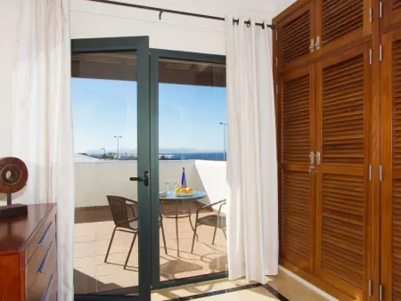 in Yaiza mit Großem Balkon, Maison 2 personnes à Playa Blanca - Photo 1