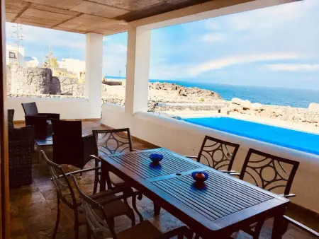 Wunderschöne, umweltfreundliche Villa am Meer, Maison 6 personnes à Playa Blanca - Photo 4