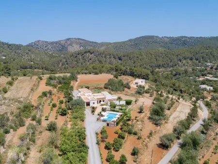 Villa Can Juanó mit privatem Pool, Maison 8 personnes à Sant Miquel de Balasant - Photo 2