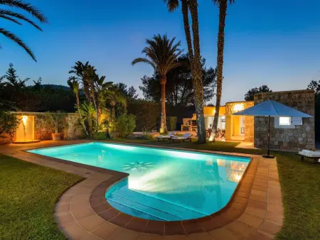 Schöne Villa Belvedere mit 4 Schlafzimmern, 3 Bädern, beheiztem Pool, zwei Whir - Photo 5