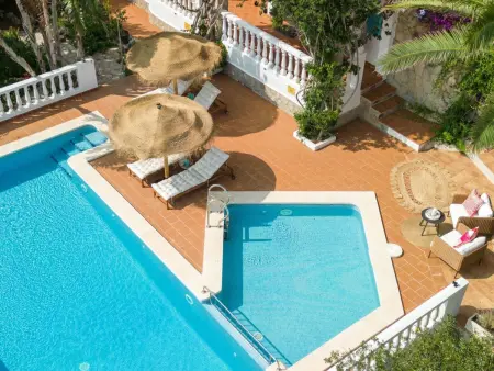 Villa Margarita in Son Bou mit Pool und Meerblick - Photo 2