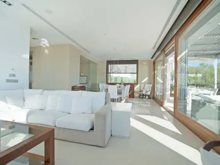Majestätische Villa mit 5 Schlafzimmern und Pool direkt am Meer - Photo 31